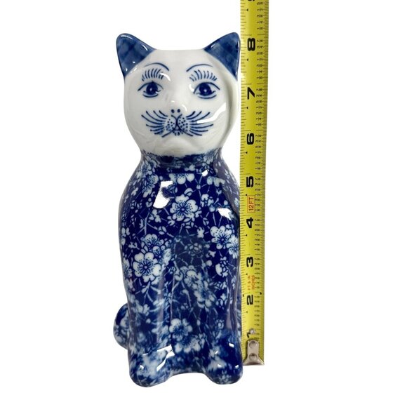 Vintage Chintz Blue And White Floral Porcelain Cat Figurine 8” - Picture 6 of 6